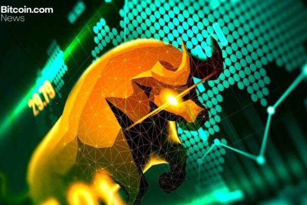 30+ Crypto ETF Filings Slam SEC in One Day as Wall Street Braces for Massive Explosion